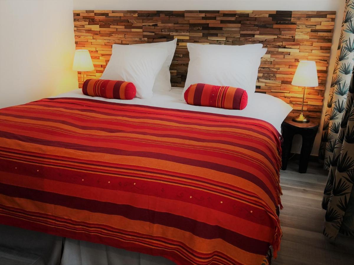 Les 7 Sources Hotell LʼIsle-Adam Rum bild