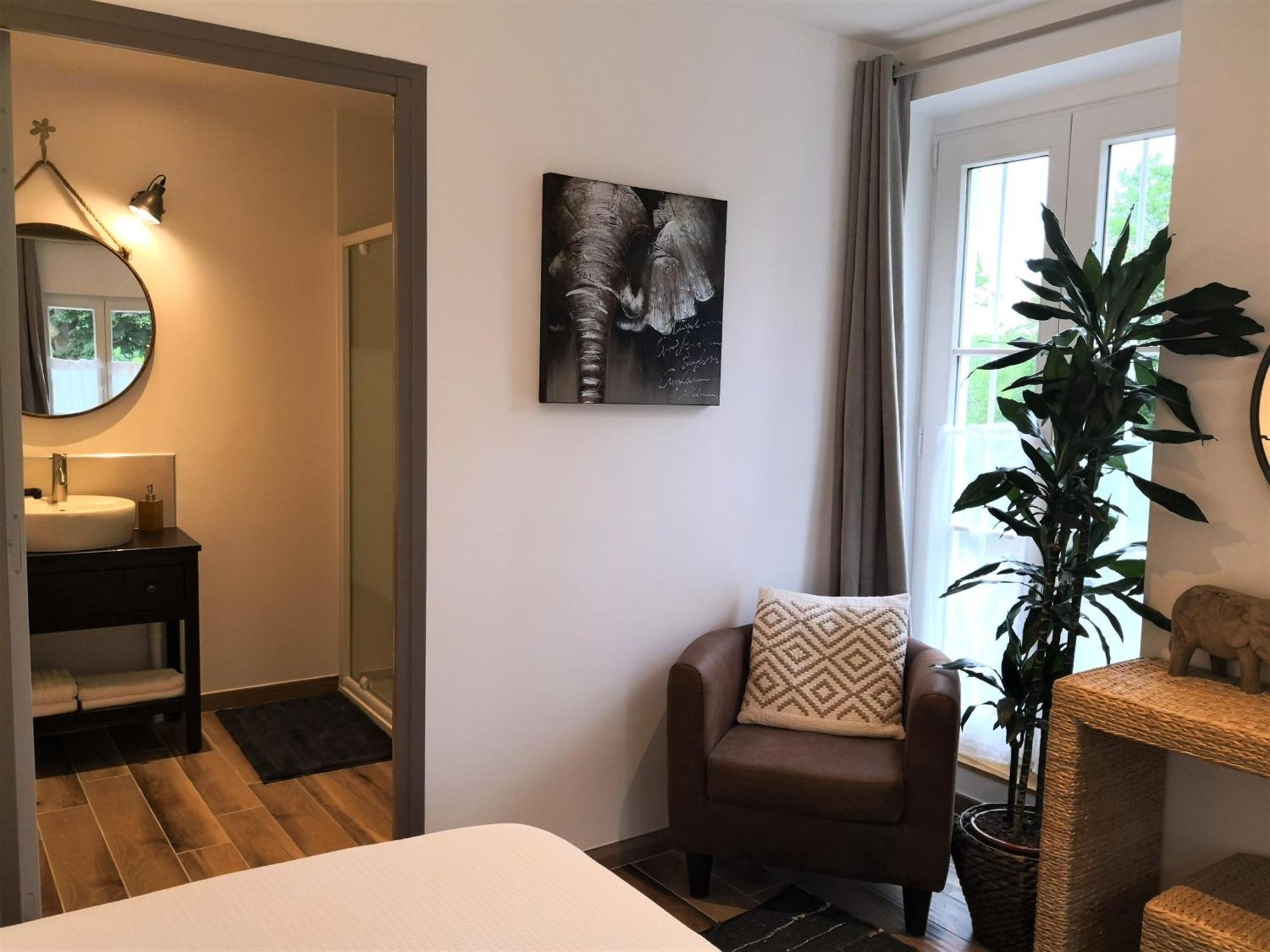 Les 7 Sources Hotell LʼIsle-Adam Rum bild