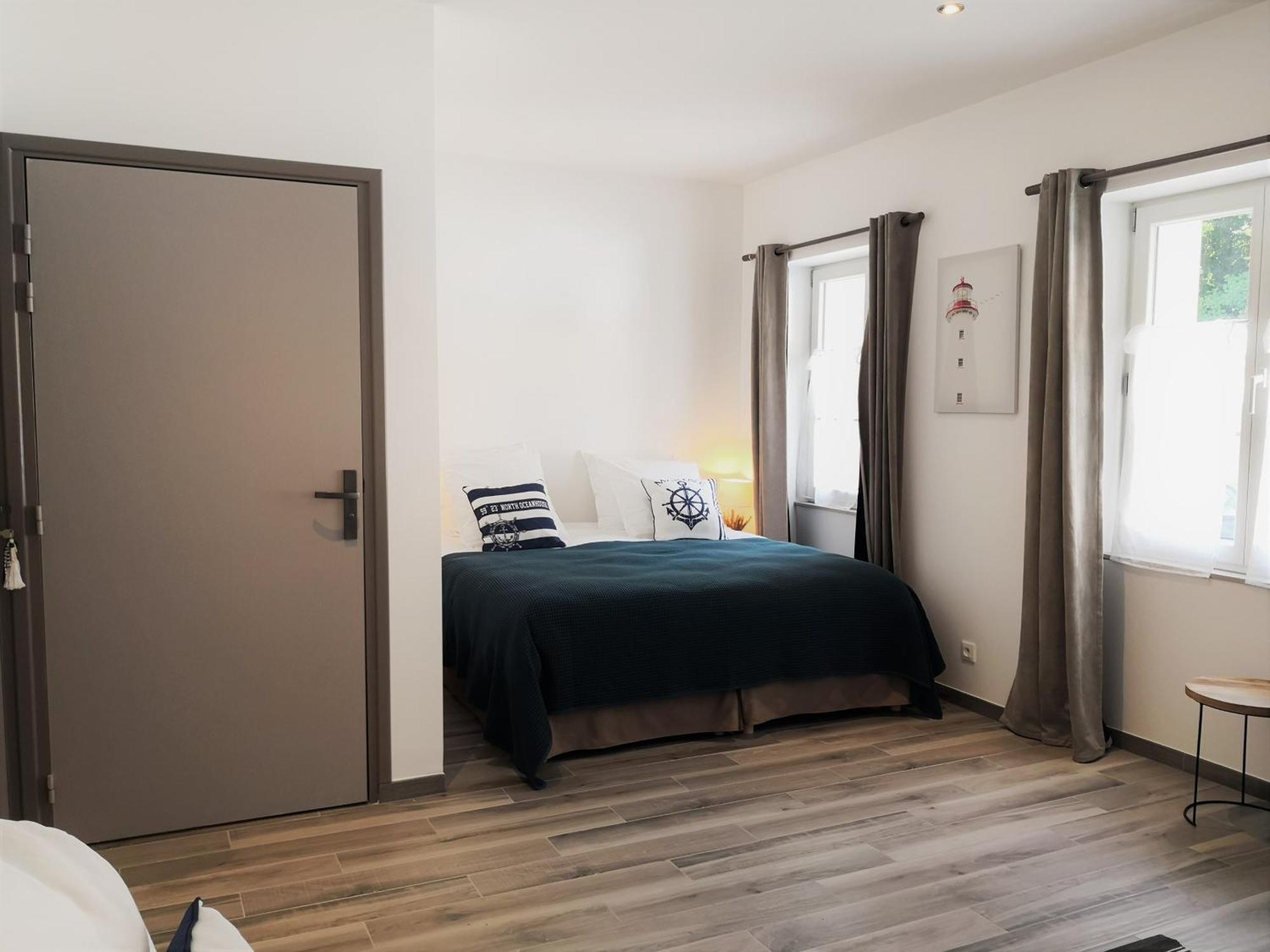 Les 7 Sources Hotell LʼIsle-Adam Rum bild