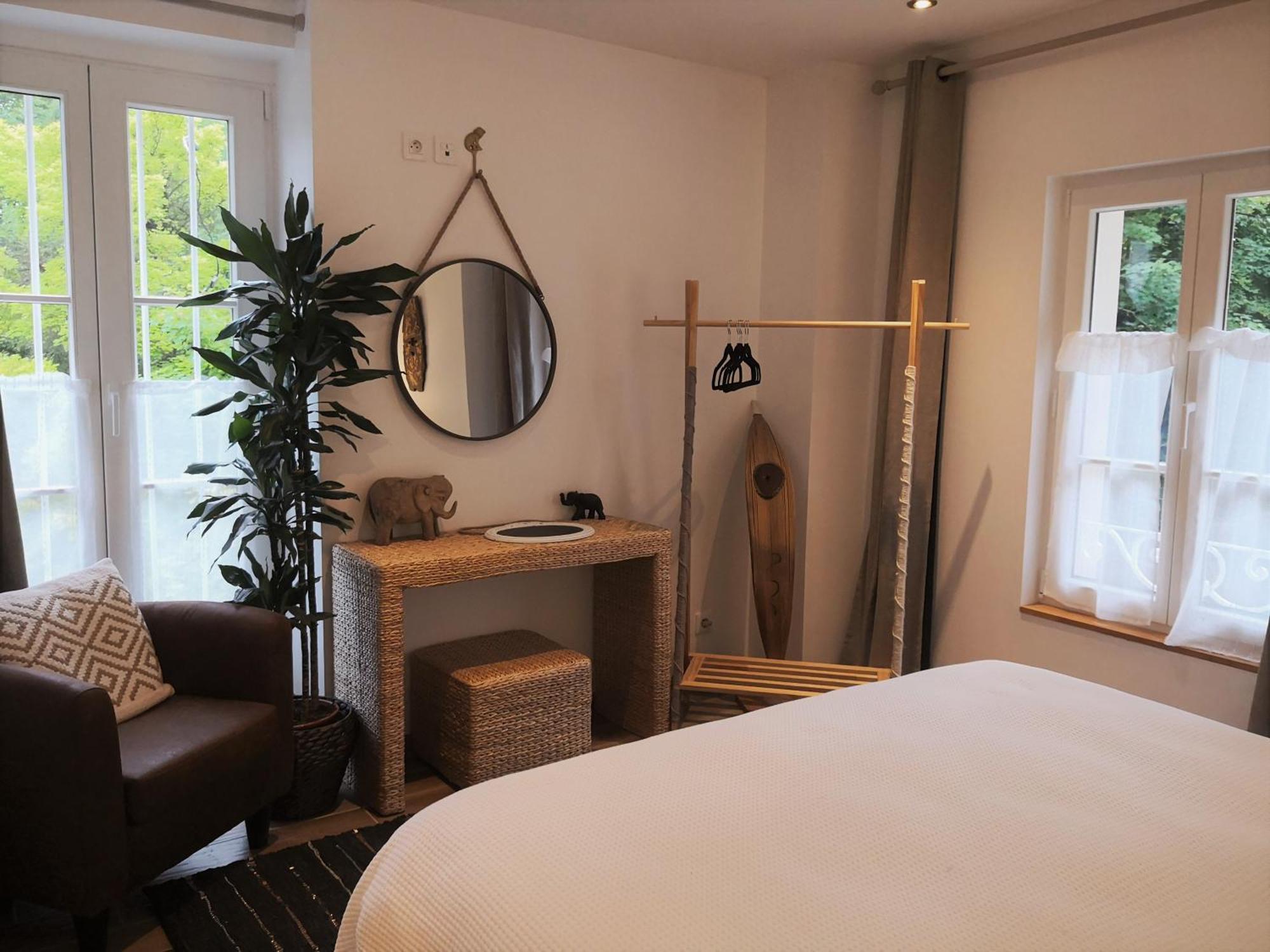 Les 7 Sources Hotell LʼIsle-Adam Rum bild